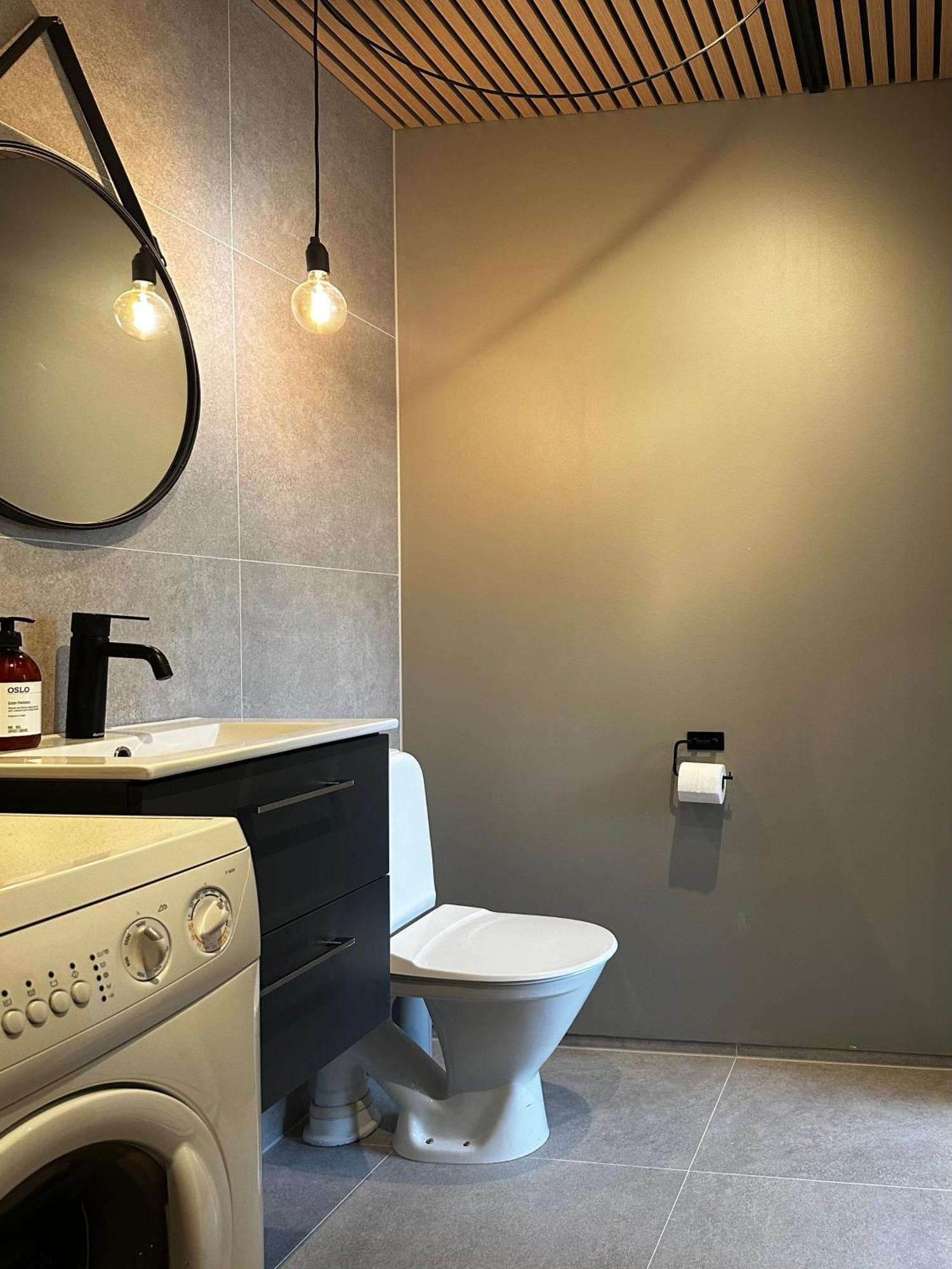 Sommaroya Beach Apartment Tromsø Extérieur photo
